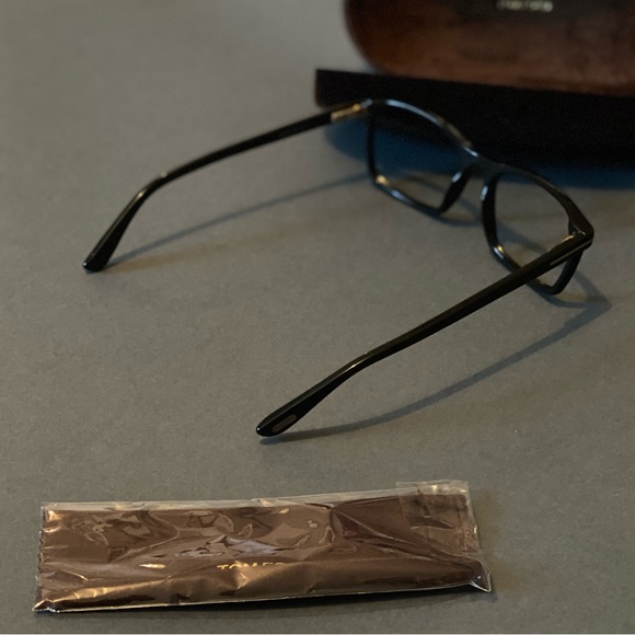 TOM FORD reading frames - Picture 9 of 9